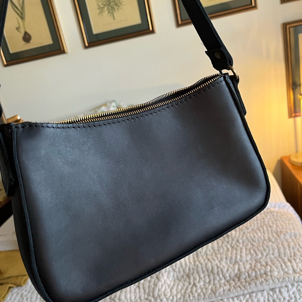 Portland Leather Goods Shoulder Bag